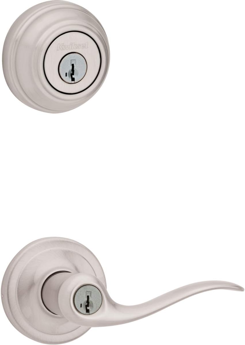 Kwikset Tustin Entry Door Handle with Lock and Key, Secure Keyed Reversible Lever Exterior, For Front Entrance and Bedrooms, Venetian Bronze, Pick Resistant Smartkey Rekey Security and Microban